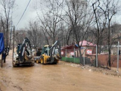 پاسکاری ساخت سیل بند منجر به ورود سیلاب به داخل شهر سبزوار شد - خبرگزاری مهر | اخبار ایران و جهان