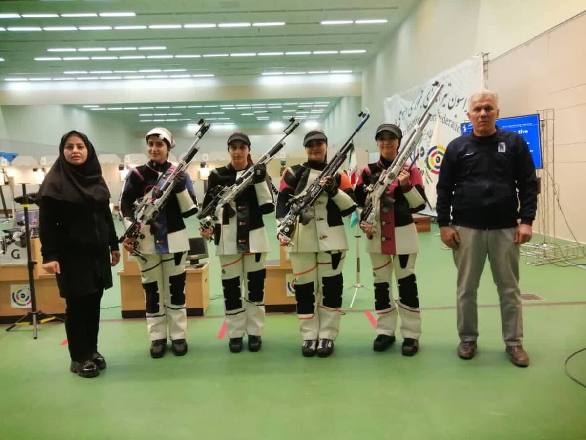 قهرمانی بانوان تفنگدار دانشگاه آزاد در لیگ برتر؛ تیم تپانچه نایب‌قهرمان شد