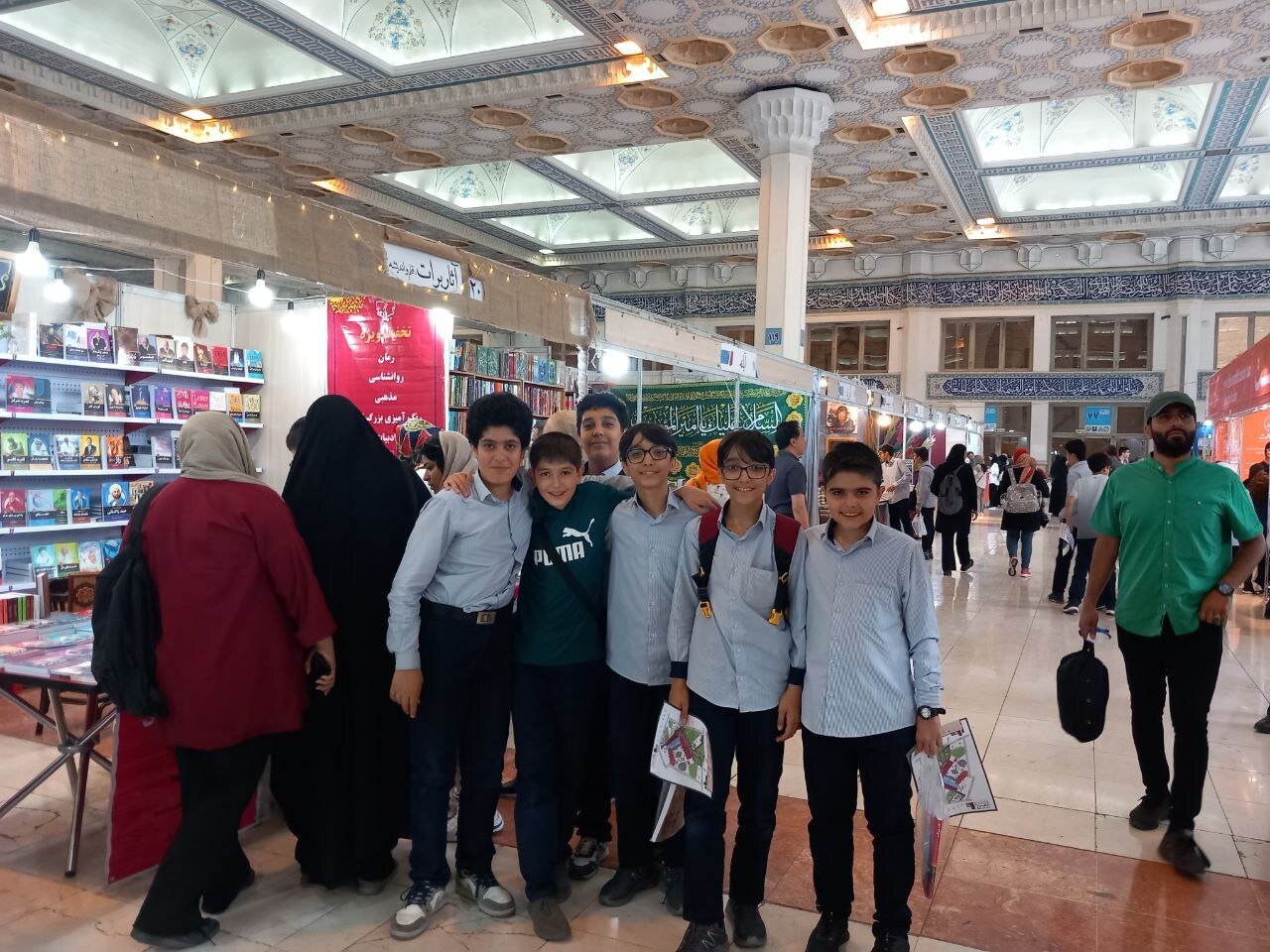 بین المللی | کتاب نمایشگاه بینالمللی کتاب؛ بدون تبلیغ مثل هر سال