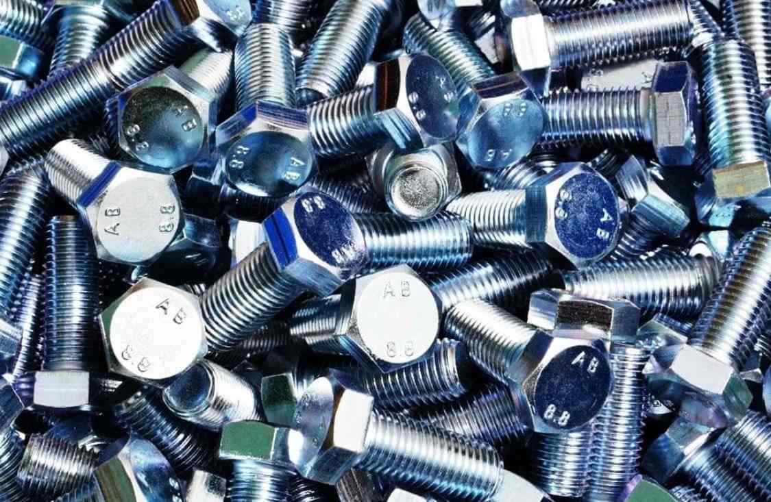 چرا اتصال‌های مکانیکی در سازه‌های صنعتی نقش کلیدی در دوام دارند؟